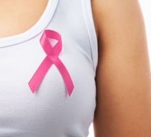 Antes dos 30: 6 cuidados importantes que previnem o câncer de mama